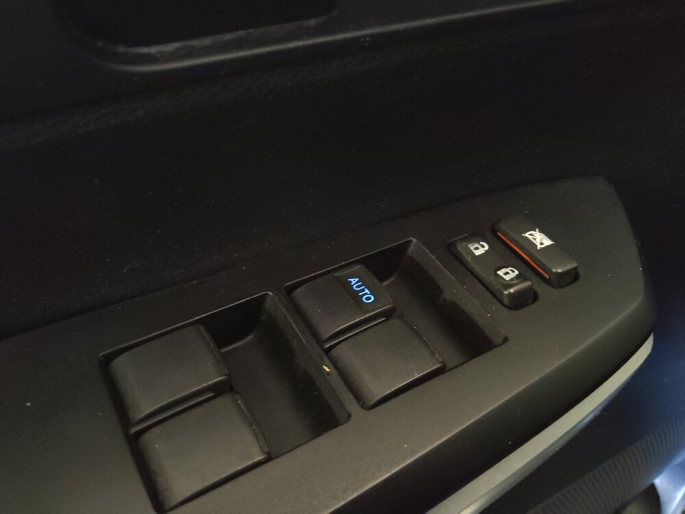 2016 Toyota Tundra in Tampa, FL 33619 - 18111475 27