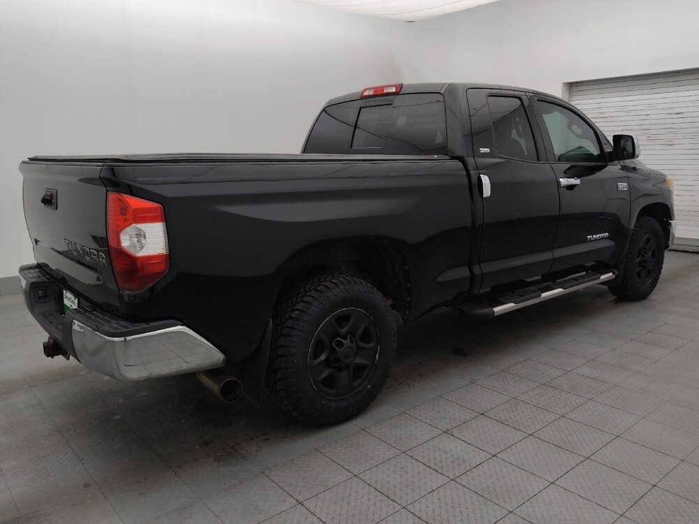 2016 Toyota Tundra in Tampa, FL 33619 - 18111475 10
