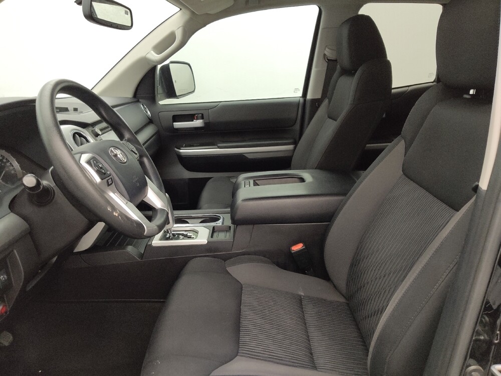 2016 Toyota Tundra in Tampa, FL 33619 - 18111475 17