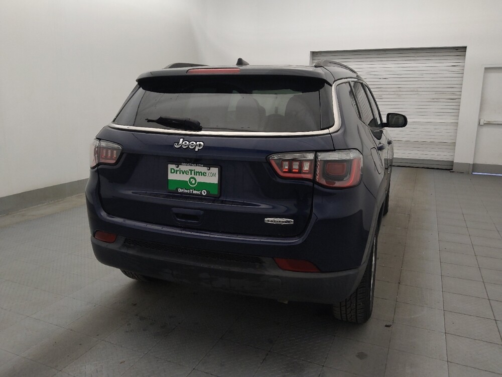 2018 Jeep Compass in Tampa, FL 33612 - 18111477 7