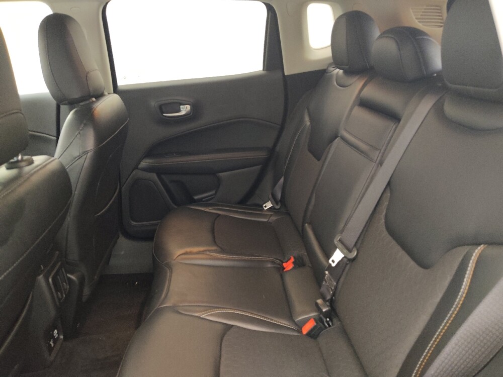 2018 Jeep Compass in Tampa, FL 33612 - 18111477 18