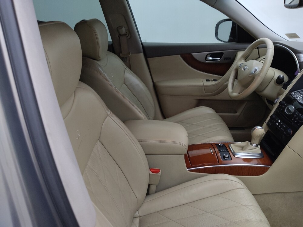 2014 INFINITI QX70 in Tampa, FL 33619 - 18111479 21