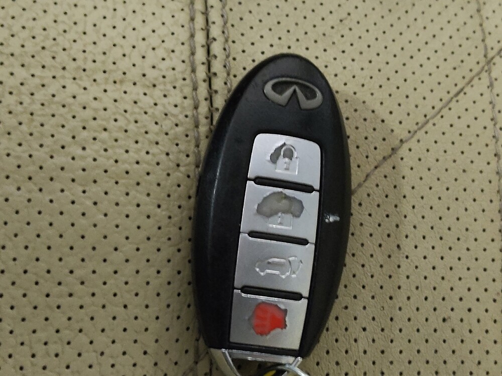 2014 INFINITI QX70 in Tampa, FL 33619 - 18111479 32