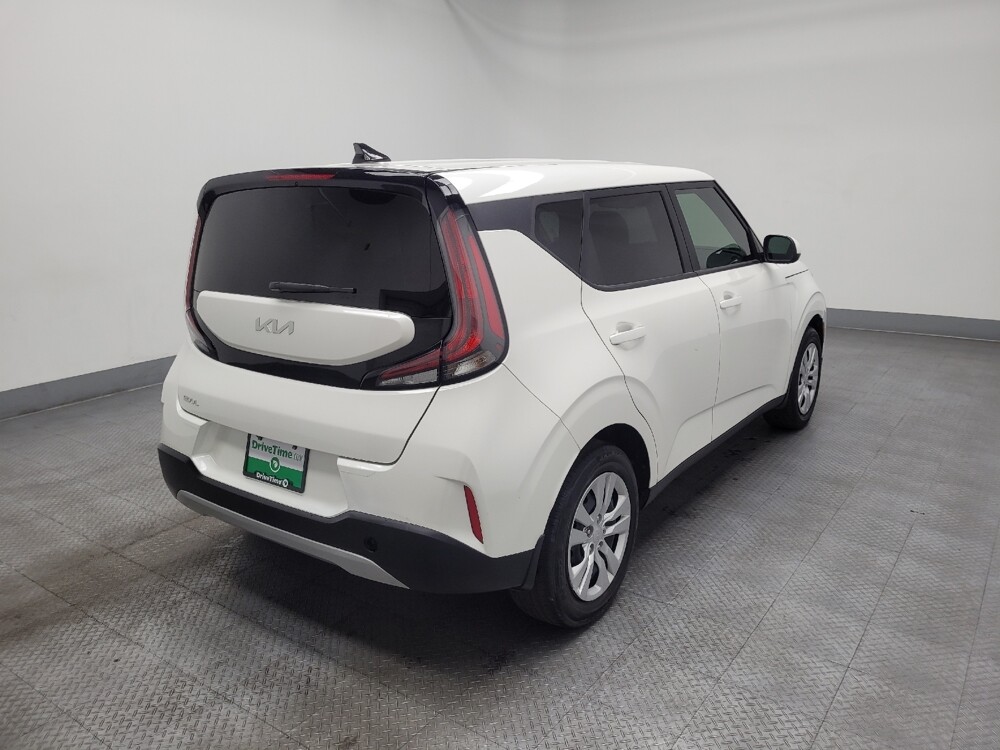 2023 Kia Soul in Las Vegas, NV 89104 - 18111480 9
