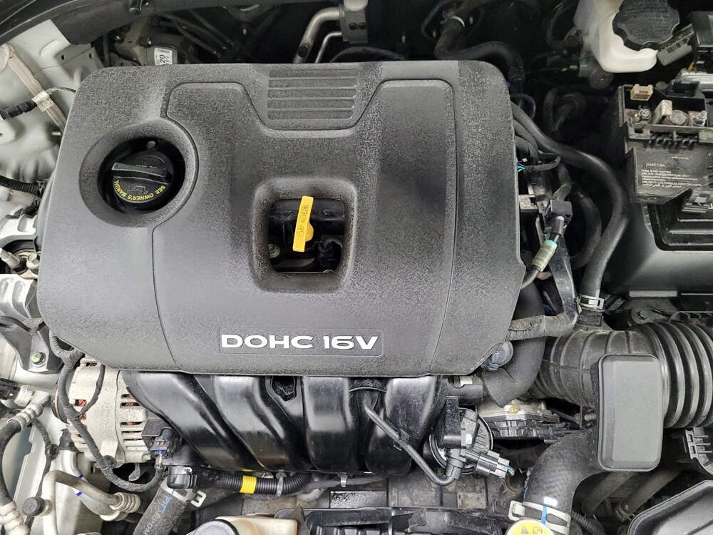 2017 Hyundai Elantra in Las Vegas, NV 89104 - 18111481 30