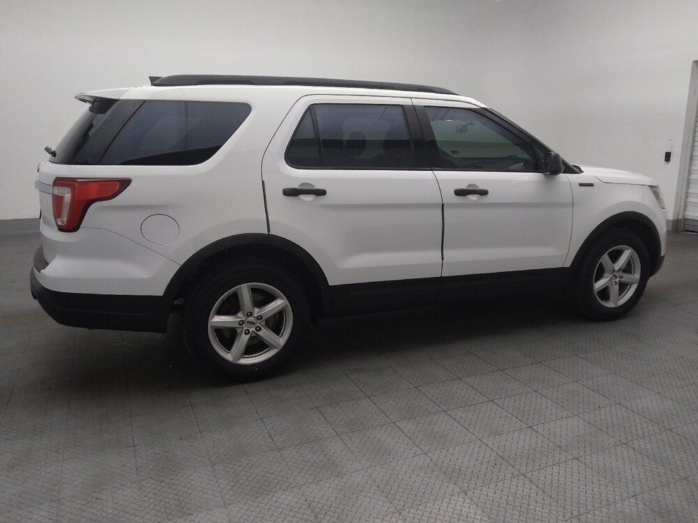 2019 Ford Explorer in Salem, VA 24153 - 18111507 10
