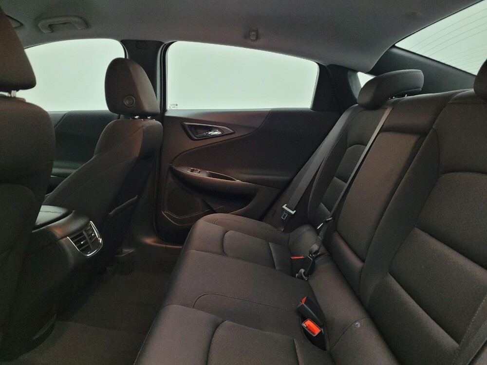 2024 Chevrolet Malibu in Columbus, OH 43228 - 18111517 18