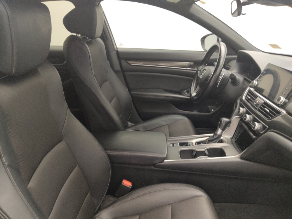 2019 Honda Accord in Greenville, SC 29607 - 18111524 21