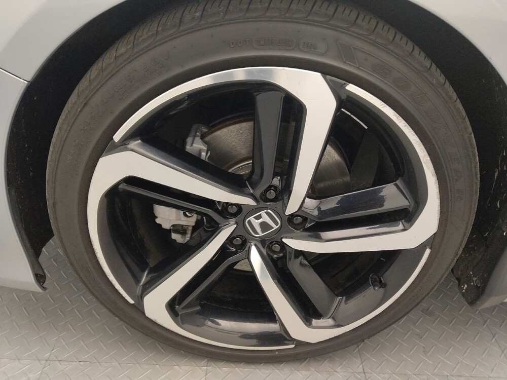 2019 Honda Accord in Greenville, SC 29607 - 18111524 31