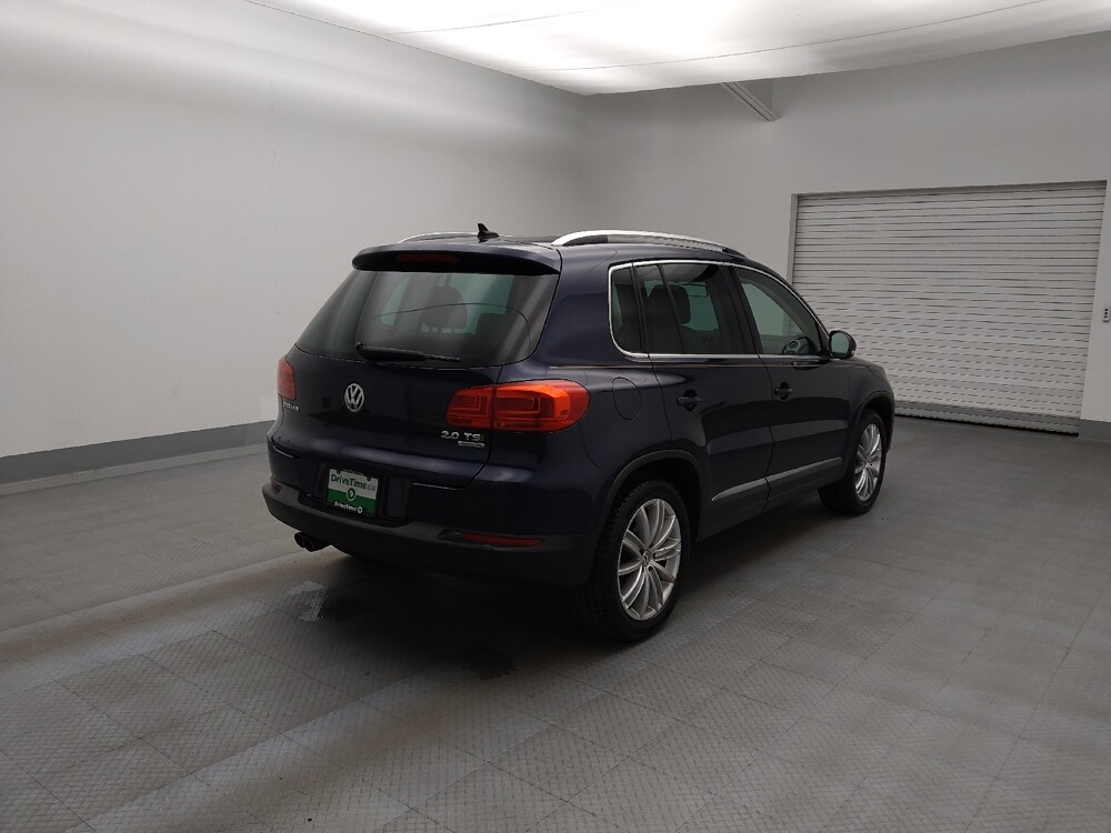2014 Volkswagen Tiguan in Colorado Springs, CO 80909 - 18111526 9