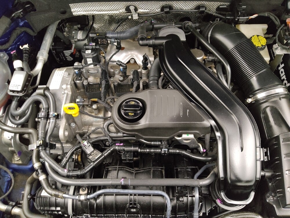 2023 Volkswagen Taos in Lakewood, CO 80215 - 18111530 30