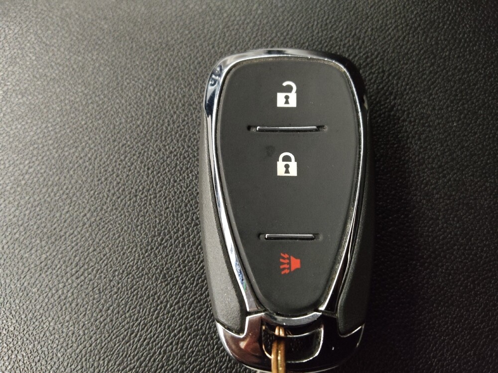 2024 Chevrolet Equinox in Lakewood, CO 80215 - 18111532 32