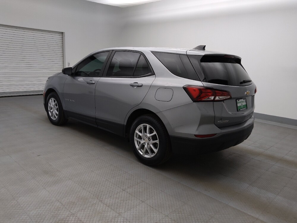 2024 Chevrolet Equinox in Lakewood, CO 80215 - 18111532 3