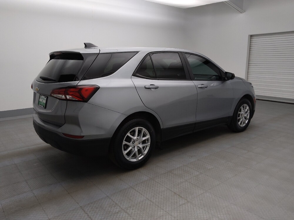 2024 Chevrolet Equinox in Lakewood, CO 80215 - 18111532 10