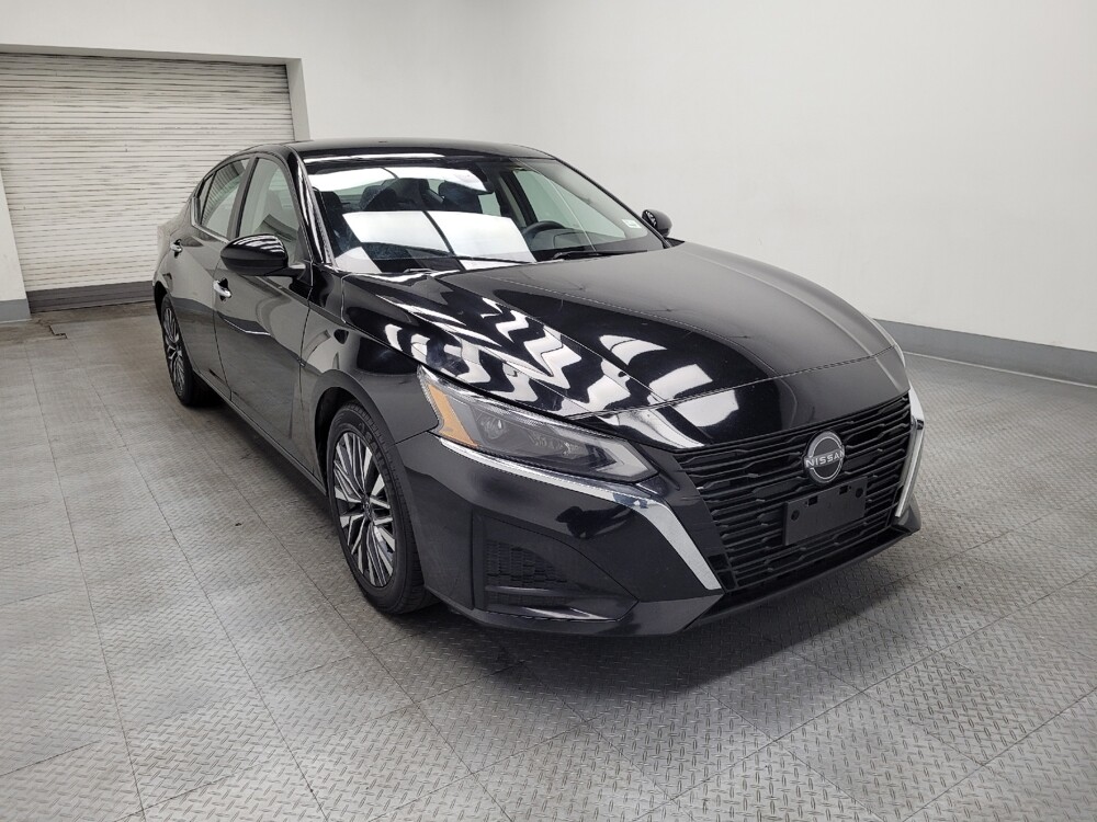2023 Nissan Altima in Las Vegas, NV 89102 - 18111534 13