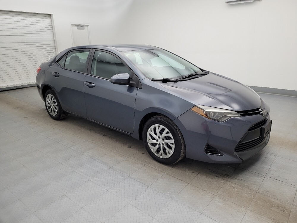 2018 Toyota Corolla in Cincinnati, OH 45255 - 18111541 11