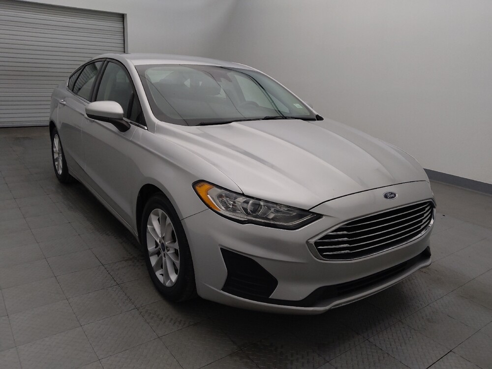 2019 Ford Fusion in Metairie, LA 70006 - 18111543 13