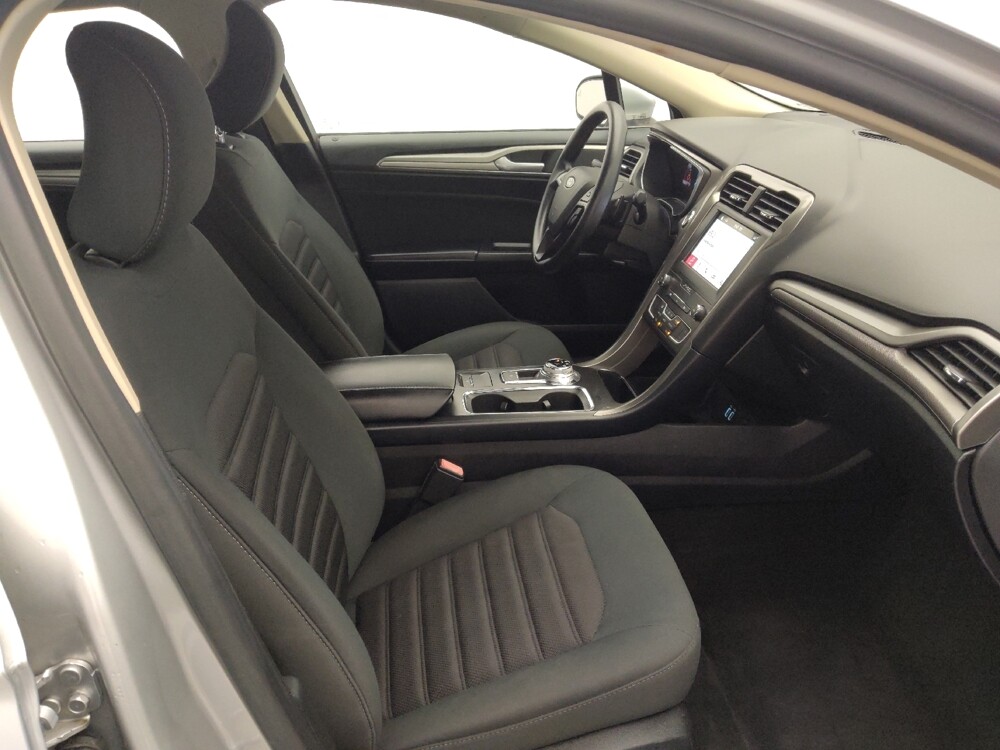 2019 Ford Fusion in Metairie, LA 70006 - 18111543 21