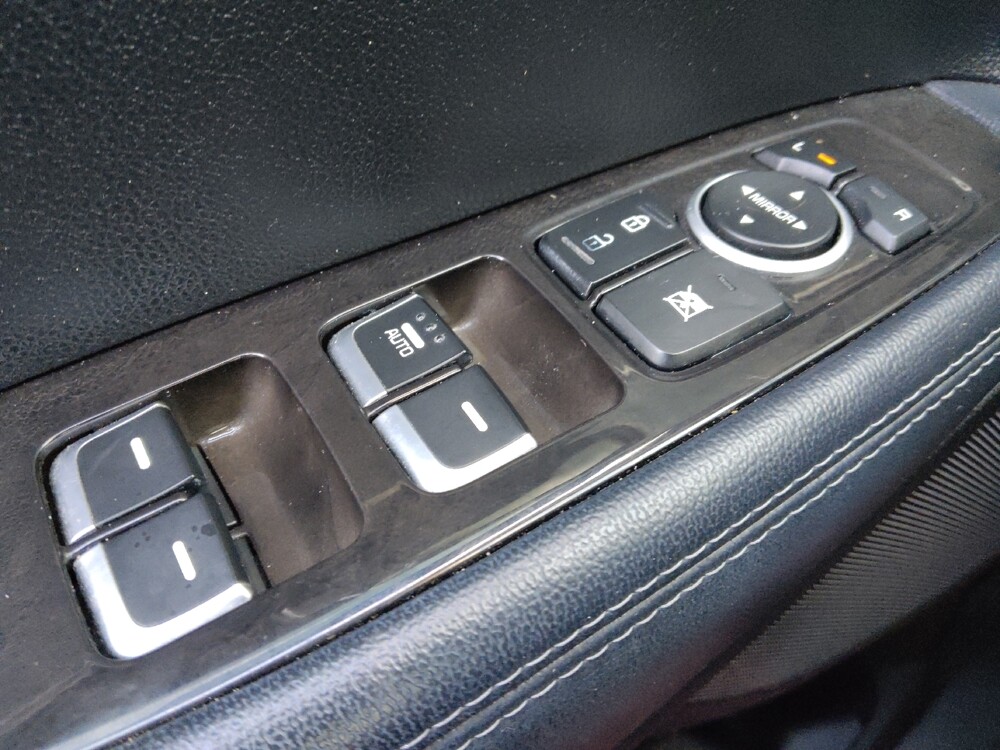 2016 Kia Sorento in Metairie, LA 70006 - 18111544 27