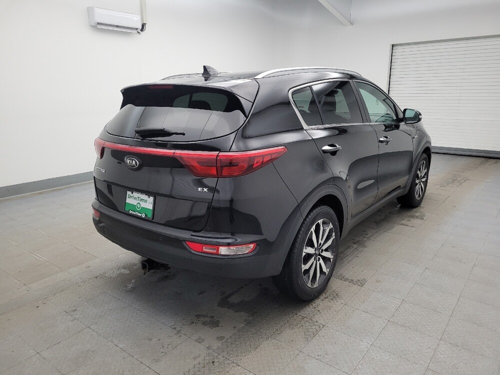 2017 Kia Sportage in Lexington, KY 40509 - 18111560 9