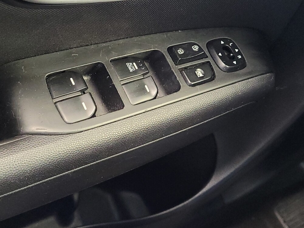 2016 Kia Soul in Fairfield, OH 45014 - 18111561 27