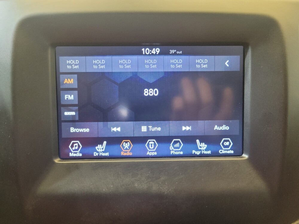 2018 Jeep Compass in Columbus, OH 43231 - 18111562 25