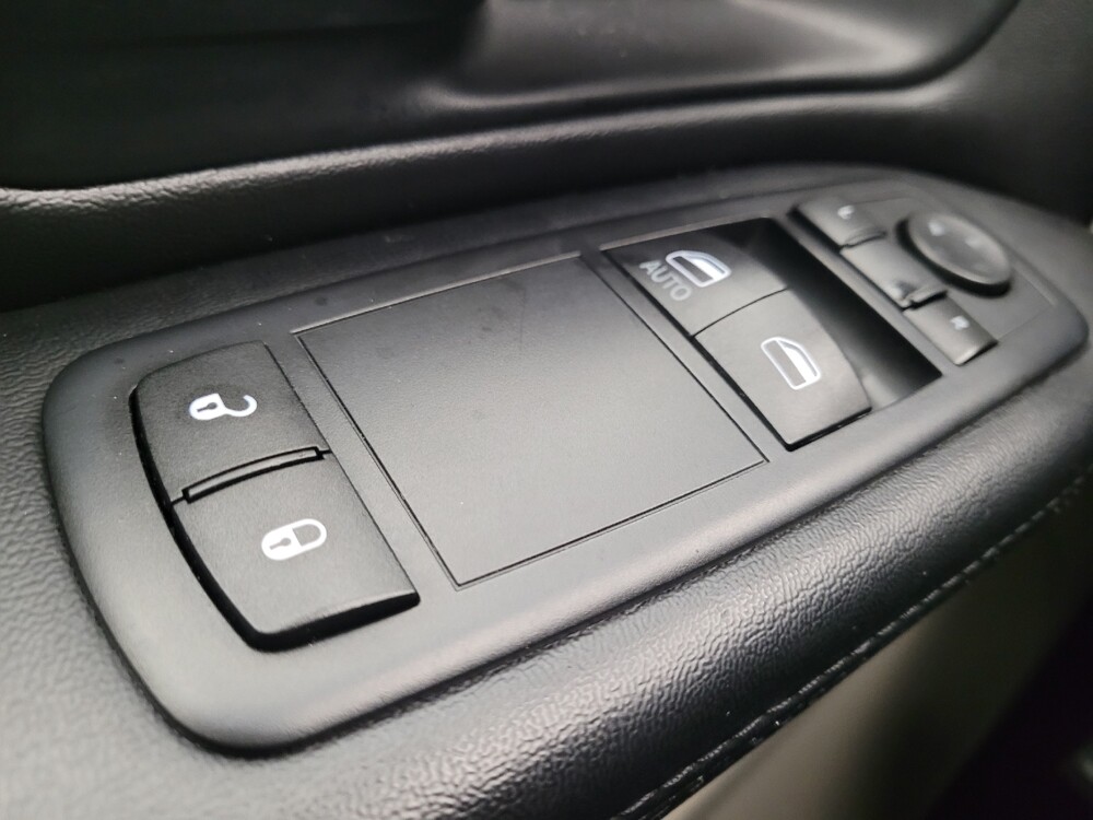 2016 Dodge Grand Caravan in Fairfield, OH 45014 - 18111564 27