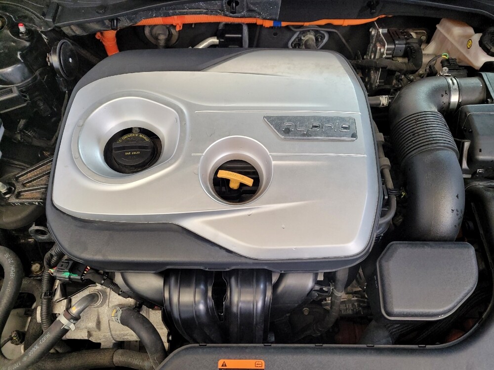 2017 Hyundai Sonata in Maple Heights, OH 44137 - 18111570 30