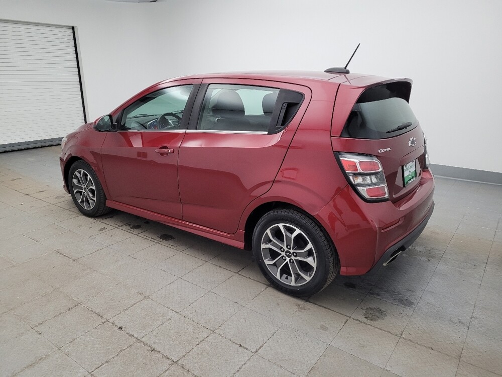 2018 Chevrolet Sonic in Fairfield, OH 45014 - 18111571 3