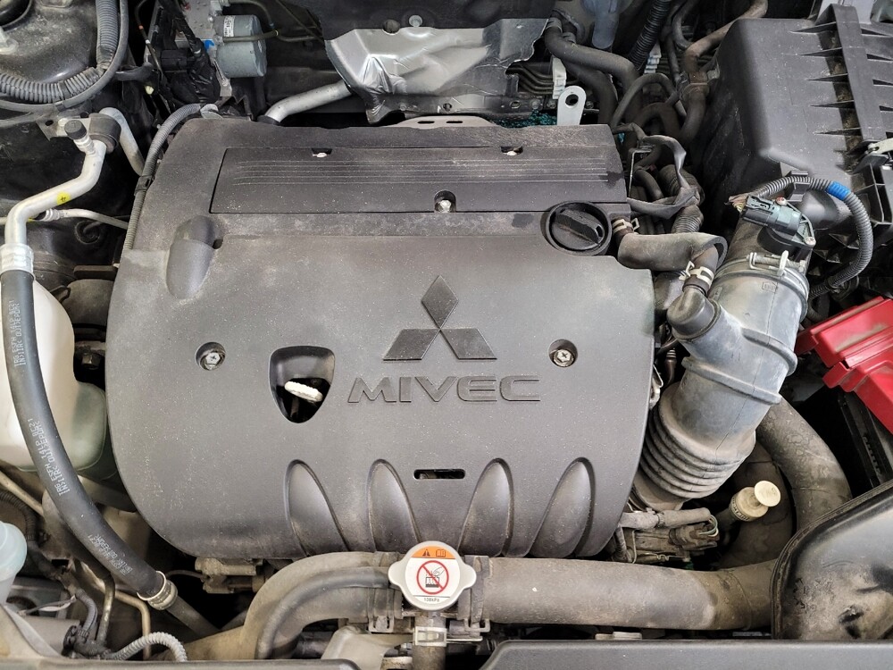 2020 Mitsubishi Outlander Sport in Columbus, OH 43228 - 18111572 30