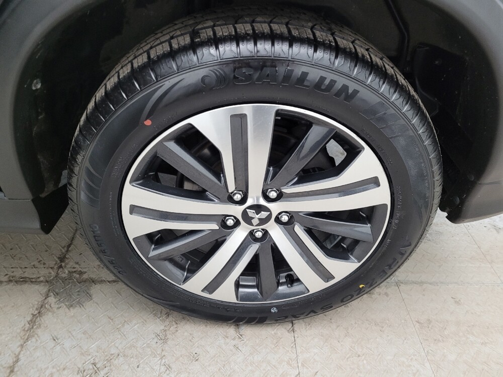 2020 Mitsubishi Outlander Sport in Columbus, OH 43228 - 18111572 31