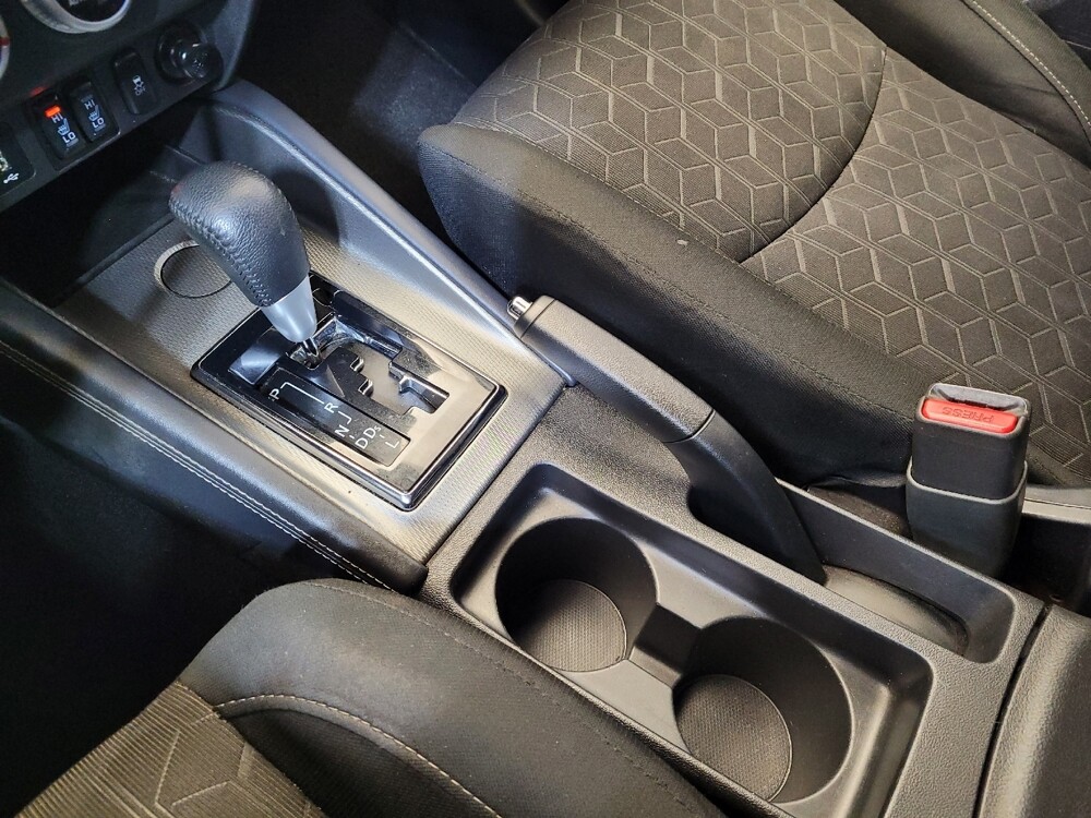 2020 Mitsubishi Outlander Sport in Columbus, OH 43228 - 18111572 26