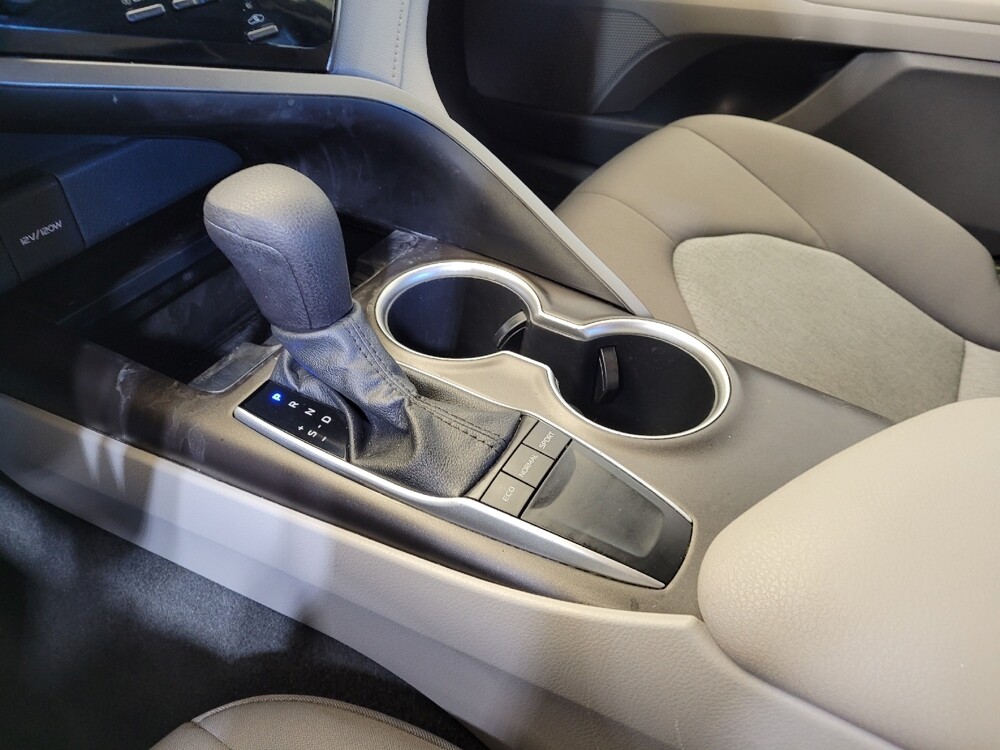 2022 Toyota Camry in Columbus, OH 43231 - 18111575 26