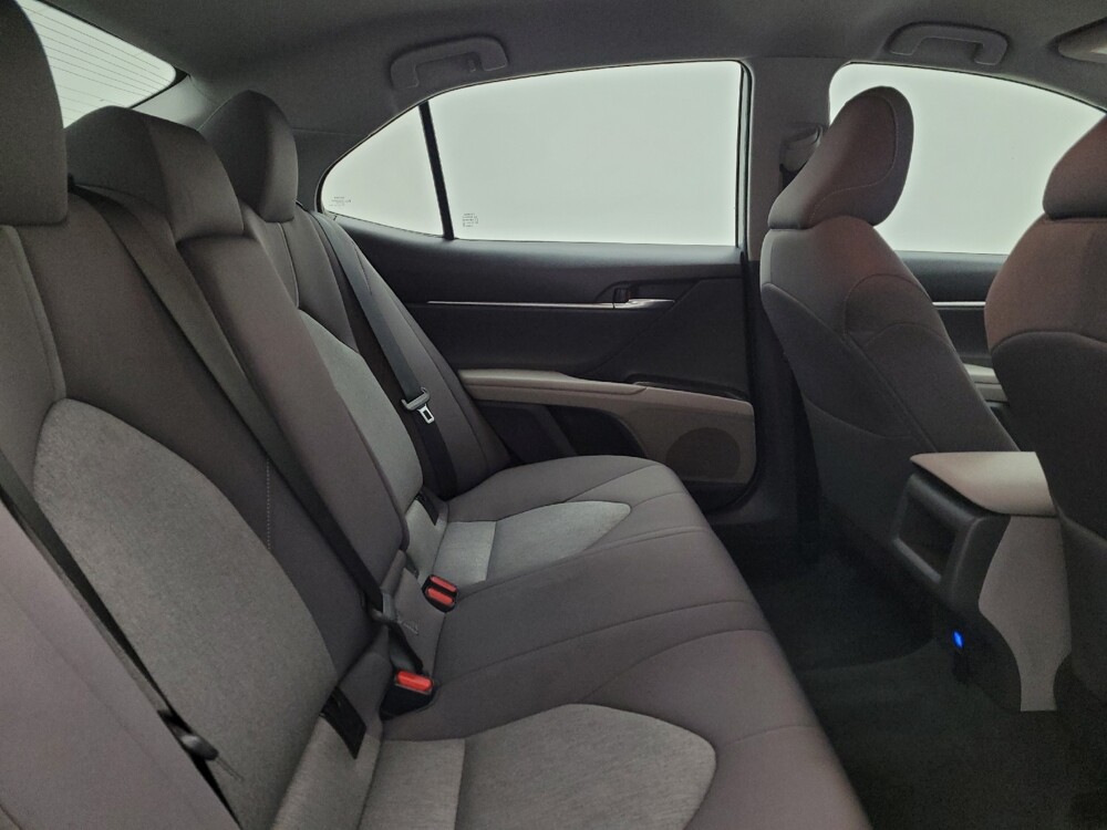 2022 Toyota Camry in Columbus, OH 43231 - 18111575 19