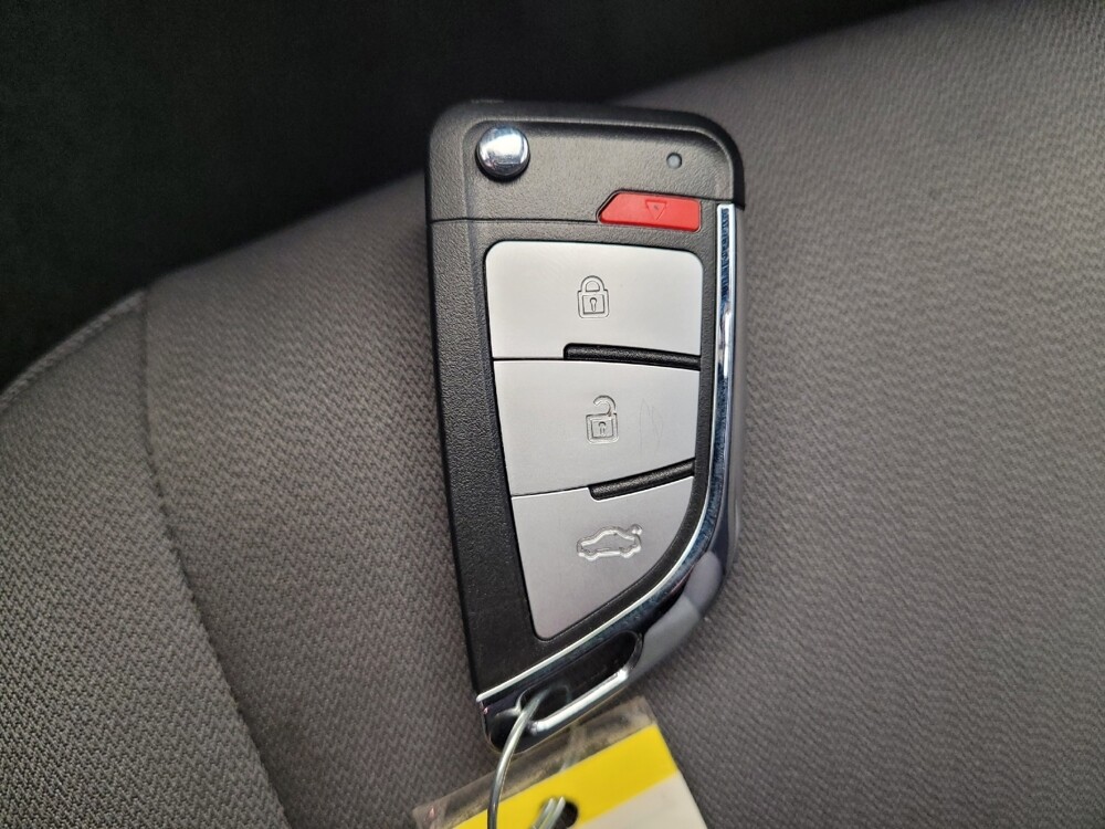 2022 Toyota Camry in Columbus, OH 43231 - 18111575 32