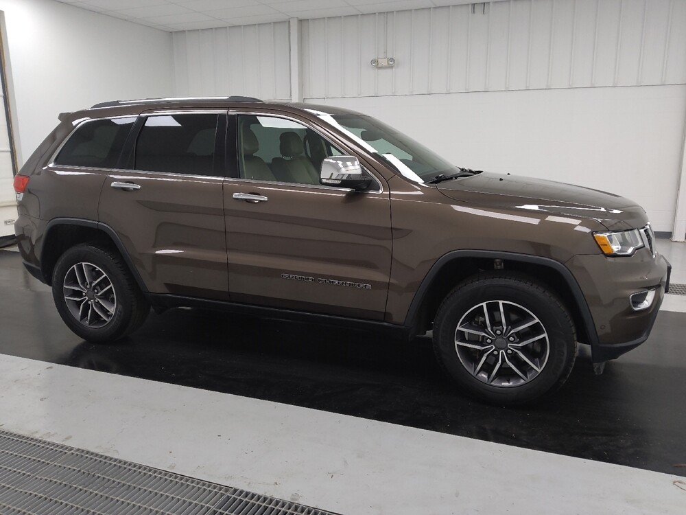 2019 Jeep Grand Cherokee in St. Louis, MO 63125 - 18111576 11