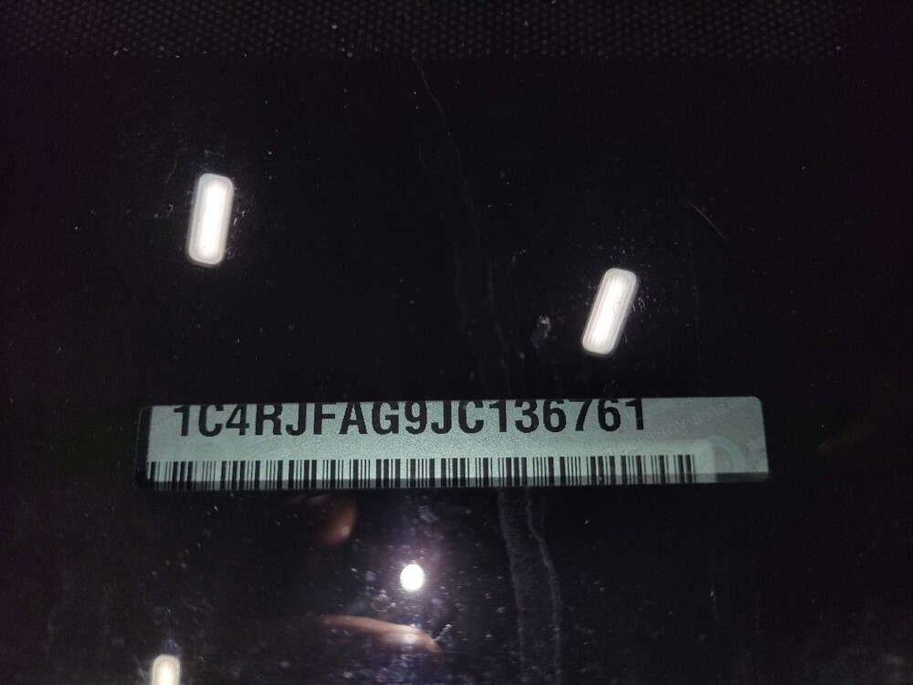 2018 Jeep Grand Cherokee in Pittsburgh, PA 15236 - 18111577 33