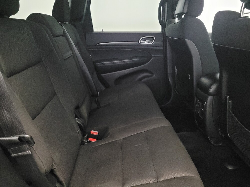 2018 Jeep Grand Cherokee in Pittsburgh, PA 15236 - 18111577 19