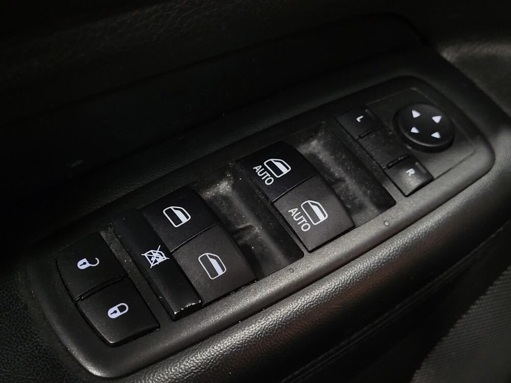 2018 Jeep Grand Cherokee in Pittsburgh, PA 15236 - 18111577 27