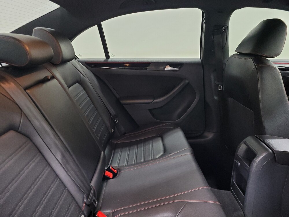 2017 Volkswagen Jetta in Langhorne, PA 19047 - 18111586 19