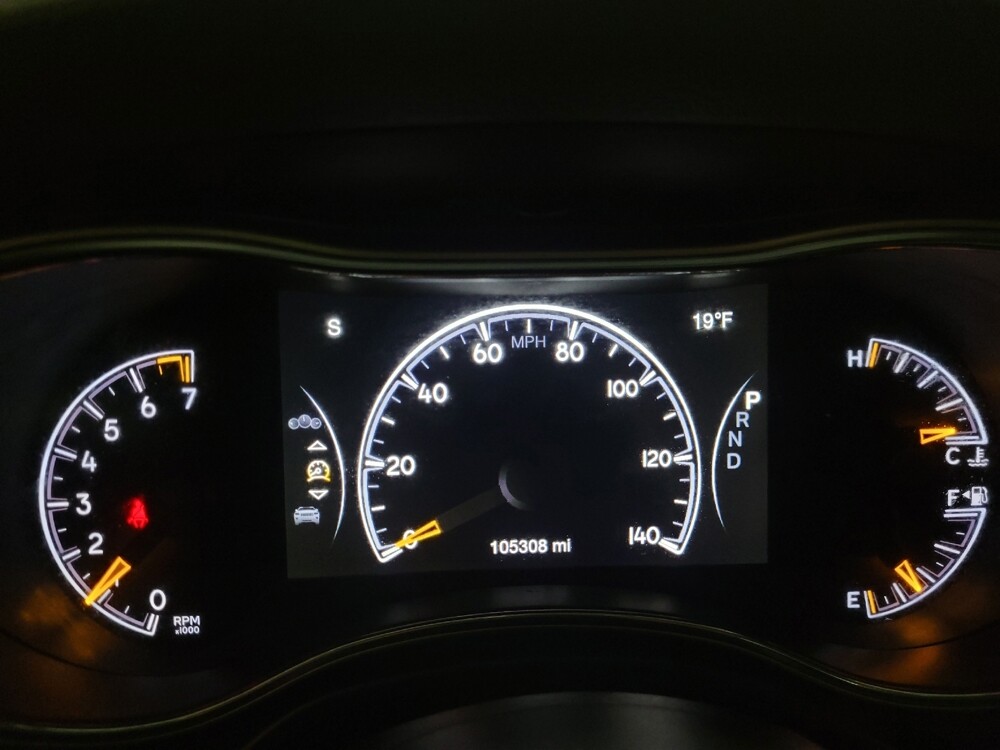 2016 Jeep Grand Cherokee in Pittsburgh, PA 15237 - 18111590 23