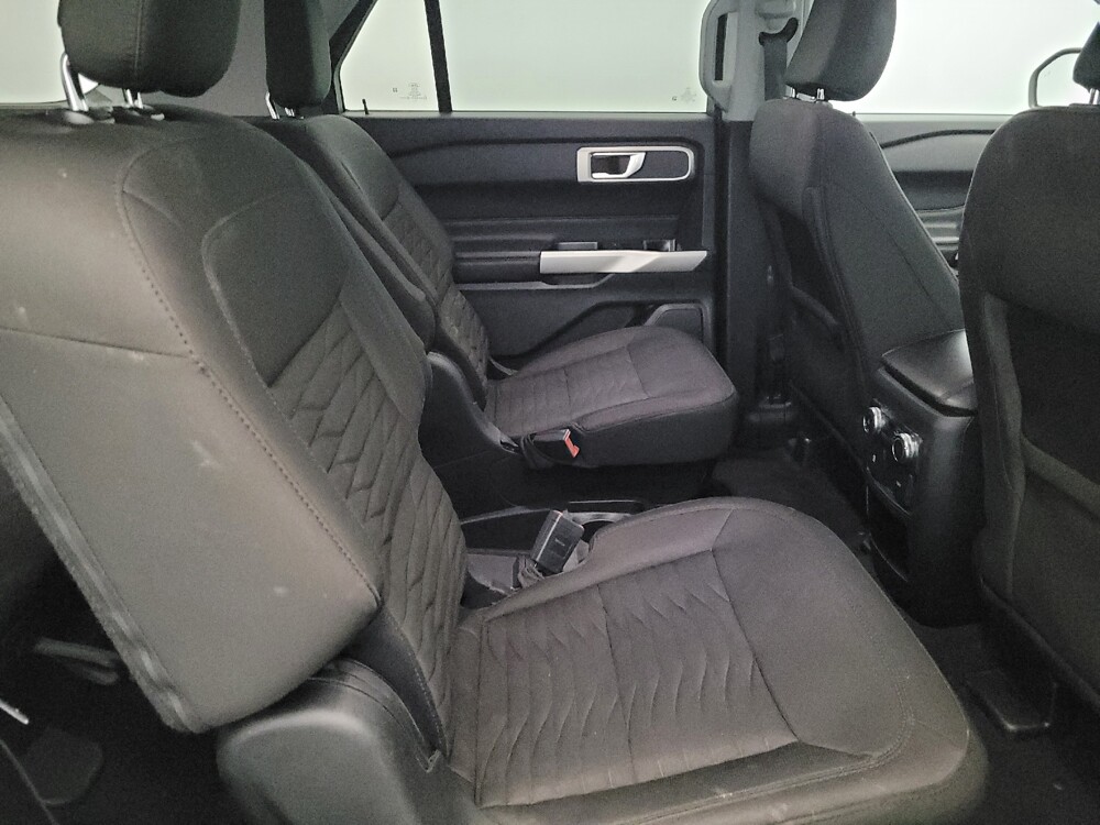 2021 Ford Explorer in Newport News, VA 23601 - 18111595 19