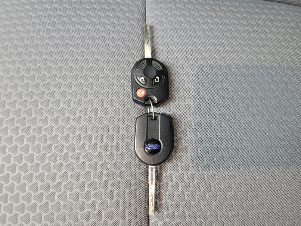 2017 Ford Escape in Langhorne, PA 19047 - 18111598 32