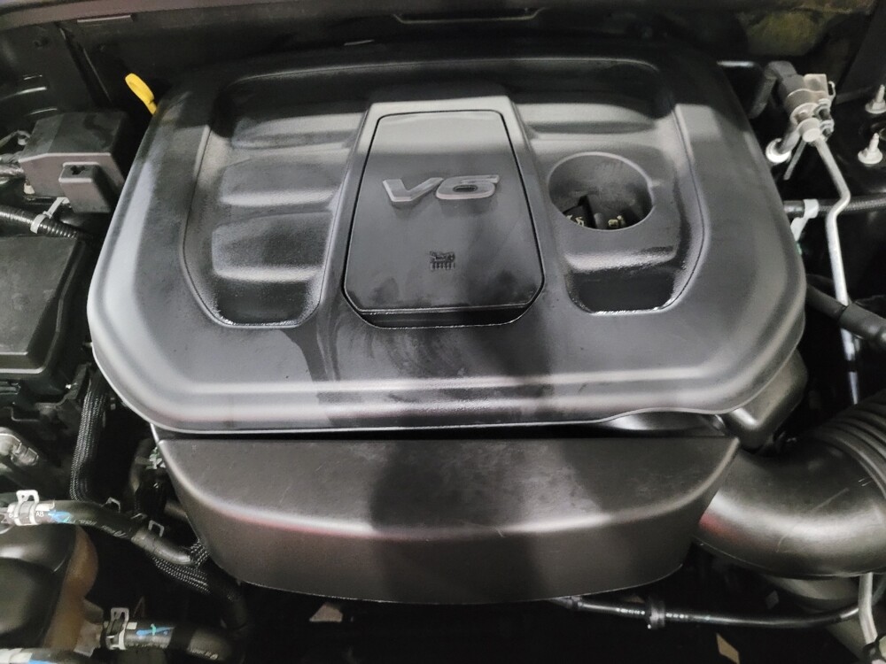 2021 Jeep Grand Cherokee in Newport News, VA 23601 - 18111599 30