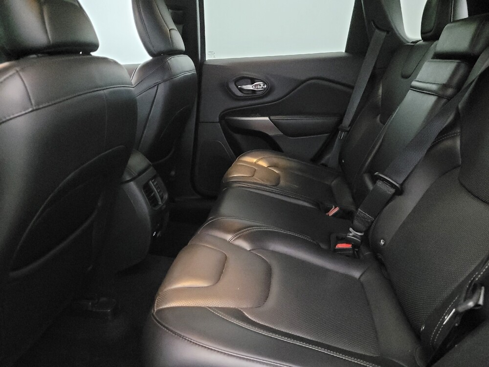 2019 Jeep Cherokee in Williamstown, NJ 8094 - 18111600 18