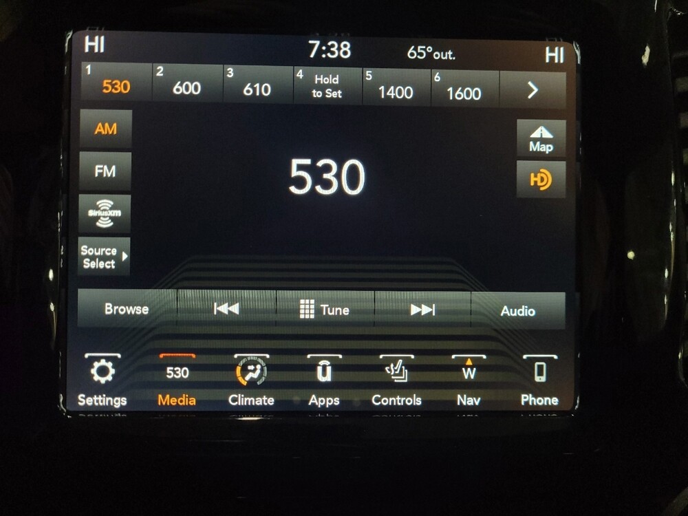 2019 Jeep Cherokee in Williamstown, NJ 8094 - 18111600 25