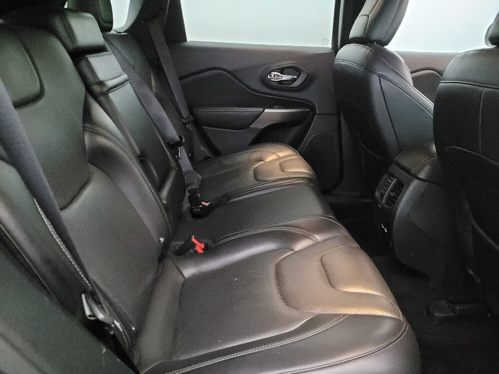 2019 Jeep Cherokee in Williamstown, NJ 8094 - 18111600 19