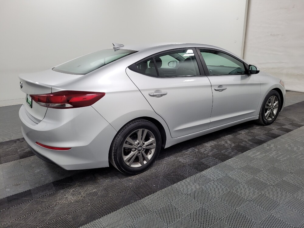 2018 Hyundai Elantra in Langhorne, PA 19047 - 18111602 10