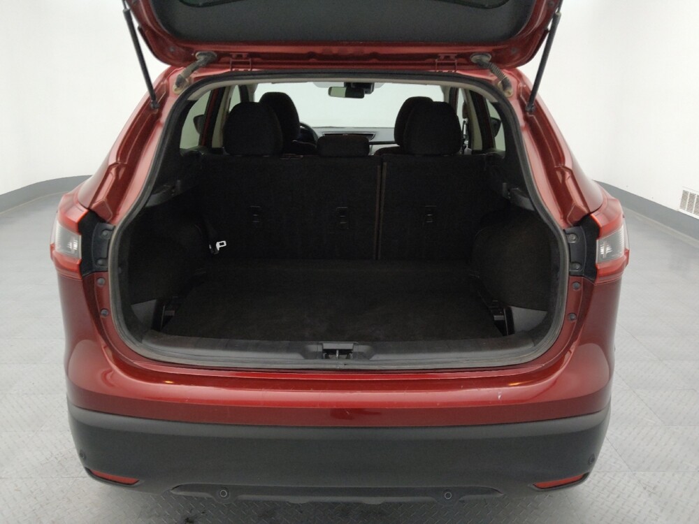 2021 Nissan Rogue Sport in Independence, MO 64055 - 18111606 29