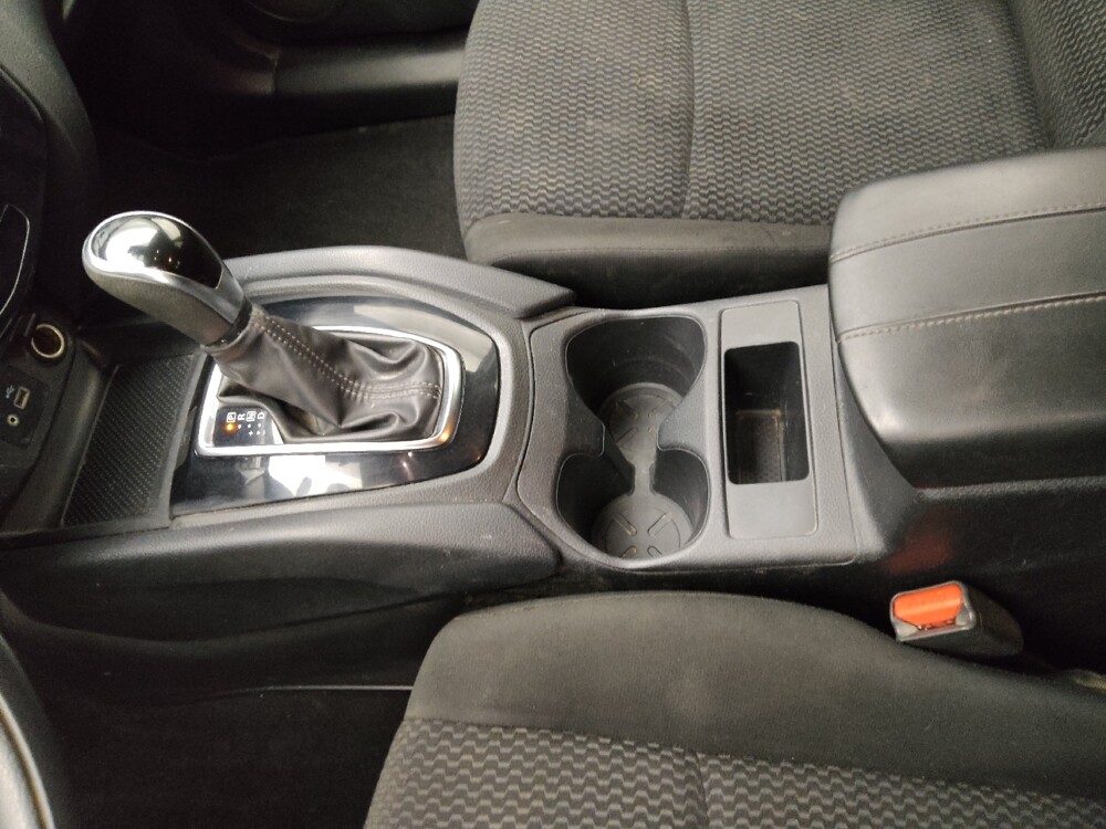 2021 Nissan Rogue Sport in Independence, MO 64055 - 18111606 26